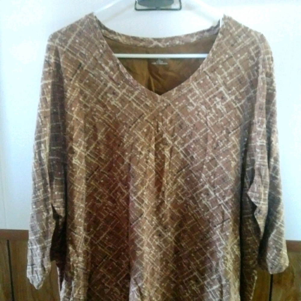 Woman's Plus Size Top